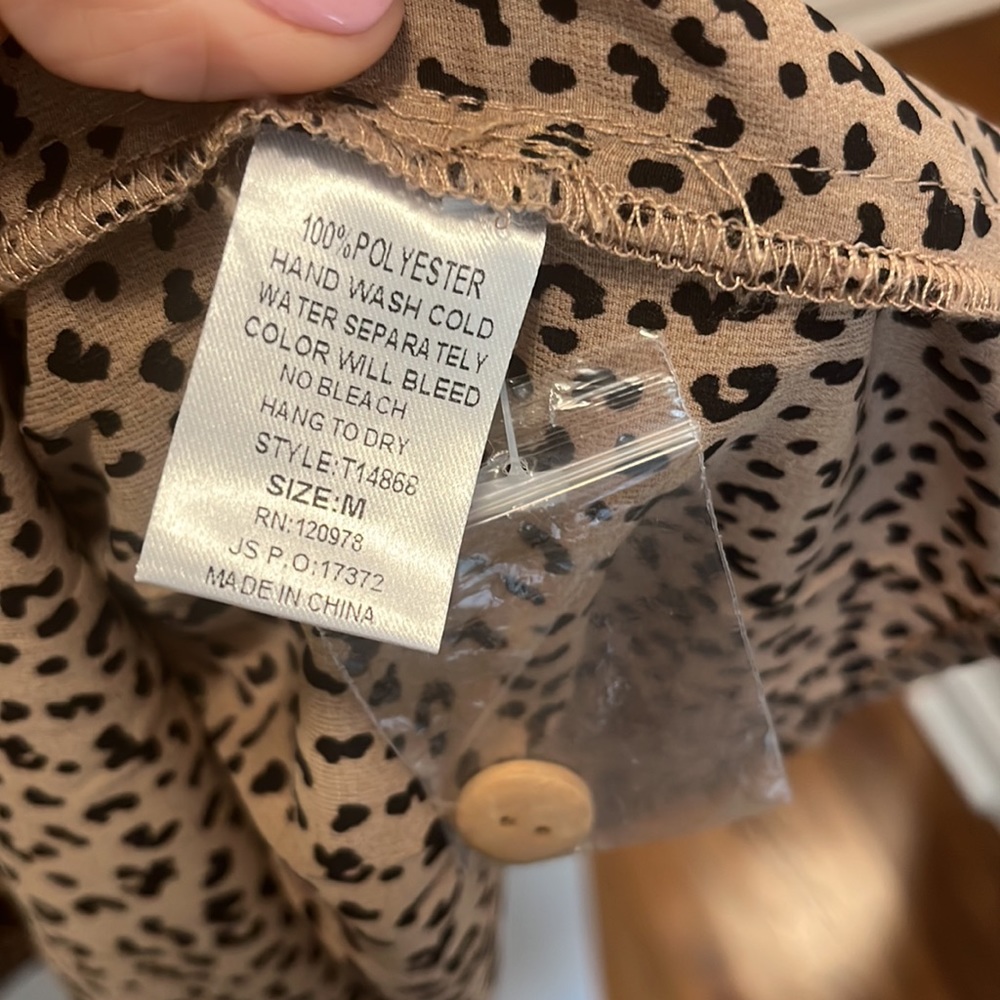 Entro Brown Leopard Print Top - Picture 4 of 6